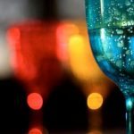 Come si beve Il galateo dell'alcool Outlier