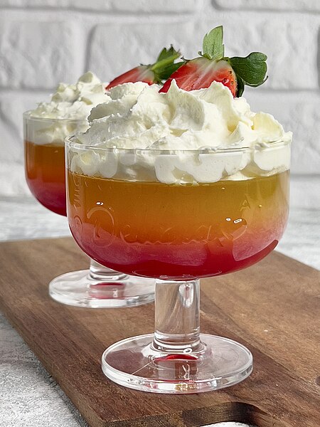 syllabub Colorful_Fuit_Jelly_with_whipped_cream_(KETO,_LCHF,_Low_Carb,_Gluten_free,_FIT)_-_52775010313