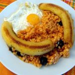 riso cubano uovo fritto platano fritto 756px-Arroz_a_la_cubana